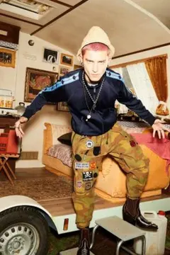 DSQUARED2 21a/w カーゴパンツ 迷彩 ワッペン 44