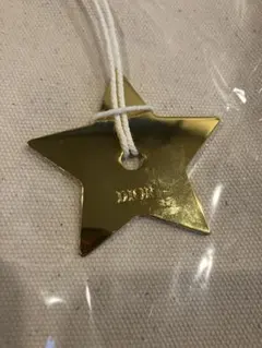 Dior スターチャーム ゴールドカラー　ノベルティのサムネイル