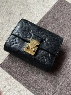 LOUIS VUITTON ポルトフォイユ・メティス コンパクト　黒
