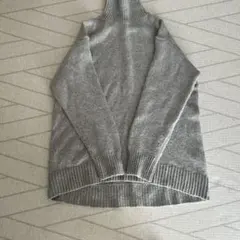 UNIQLO Cグレー タートルネック ニット セーター