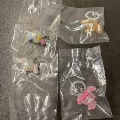 サンリオキャラクターズ ゆるっとめじるしアクセサリーガチャ　4個セット