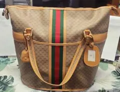 Item thumbnail for item 370d67b5-0f43-44d5-b1c4-13c94647efbc