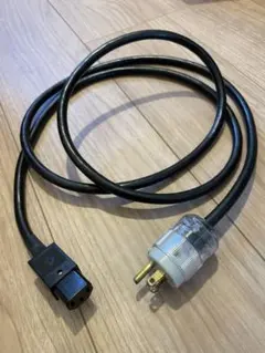 BELDEN CAT6A UTPケーブルPVC 1000FT(305m) 水色 - メルカリ