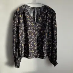 UNIQLO 花柄 長袖ブラウス Mサイズ ブラック　黒
