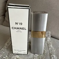 CHANEL N°19 Eau de Cologne 50ml