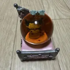 サンリオ クロミ クロミちゃん スノーグローブ スノードーム　ベッドのサムネイル