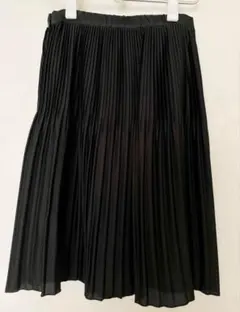 コムサイズム　黒　プリーツスカート