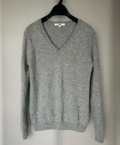 ユニクロ　カシミアセーター