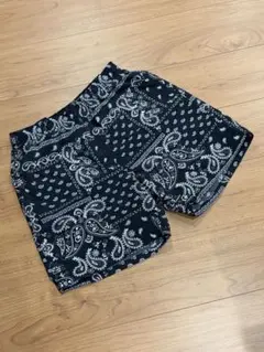 GU ペイズリー柄 ショートパンツ ブラックのサムネイル