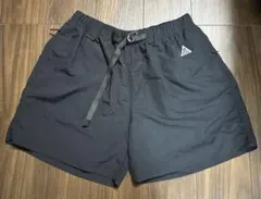 ⭐️NIKE ACG ショートパンツ XL ブラックのサムネイル