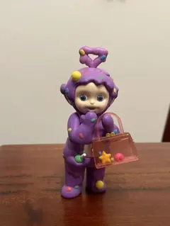 テレタビーズ　ティンキーウィンキー　フィギュア　ハンドバッグ