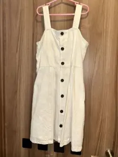 GU ホワイト ジャンバースカート