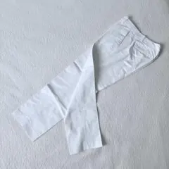 SALE！UNIQLO☆テーパードパンツ 58 白