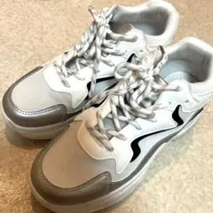 厚底スニーカー スニーカー