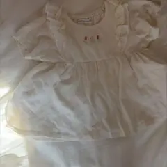 バースデイ　ママラク　半袖Tシャツ　アイボリー フリルTシャツ　95