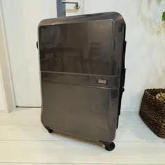 Item thumbnail for item 0ffb4952-6bbd-45ff-a561-65a946549e82