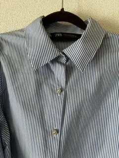 ZARA ストライプシャツ ビジューボタン