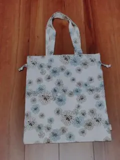 ポルジョ✕ユニクロ　花柄トートバッグのサムネイル