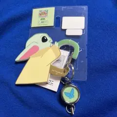 グローグー　マンダロリアン　カラビナキーホルダーリール付き　スターウォーズ