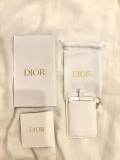 DIOR ミラー ホワイト ケース付きのサムネイル