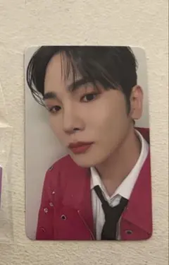 Item thumbnail for item d79ce5c7-e820-4838-970a-ecd9f46f036c