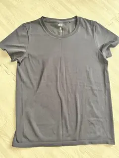 美品 ユニクロ dry EX 速乾素材 Tシャツ レディース Mネイビーのサムネイル