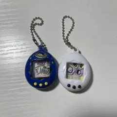 たまごっち　シャカシャカチャームコレクション　みみっち　くちぱっち