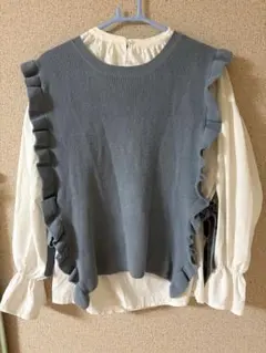 フリル付きグレーニットベスト長袖シャツ 2点セット
