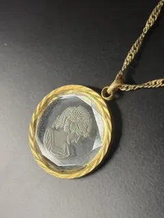 ✅ UNICON インタリオ ネックレス カメオ風 ゴールド ヴィンテージ