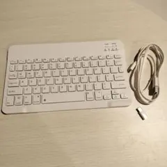 ワイヤレス薄型軽量キーボード 本体 ホワイトのサムネイル
