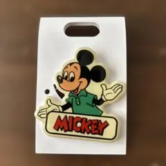 ミッキーマウス クリップバッジ ディズニーストア