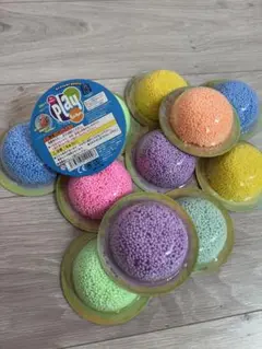 プレイフォーム つぶつぶ粘土　スクイーズ　知育玩具
