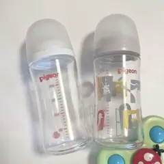 Pigeon　母乳実感哺乳瓶ガラス240ml　2本セット