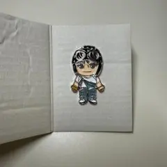 TREASURE ヨシ ピンバッジ