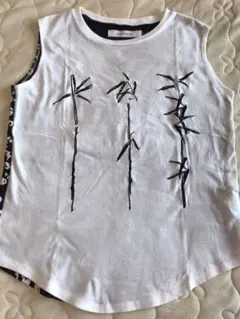 新品❣️LAGUNAMOONのバンブー柄Tシャツのサムネイル