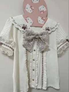 リズリサ ストロベリー刺繍セーラーリブブラウス - メルカリ