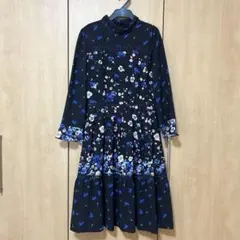 新品級✨AUSTIN REED オースチンリード　花柄ワンピース　サイズ40のサムネイル
