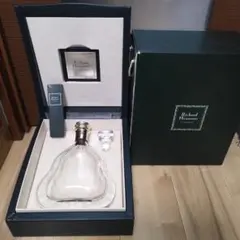 Item thumbnail for item e2fef63d-e4e5-4244-9cbe-3f08fae4d74d