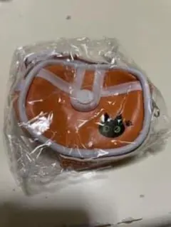 猫イラスト付きオレンジポーチ