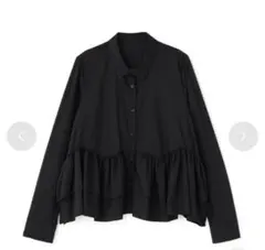 ナチュラルビューティーベーシック ティアードフリルペプラムシャツ ブラック
