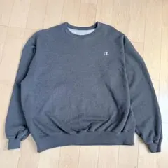 Champion 刺繍ロゴ スウェット XL グレー 目あり