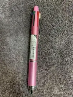 ドクターグリップ4＋1 (0.5ボールペン4色＋0.5シャープ) パールピンク