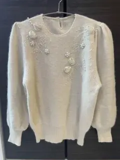 ニット　ビーズ刺繍　リボンローズ　古着