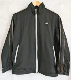 ナイロンジャケット