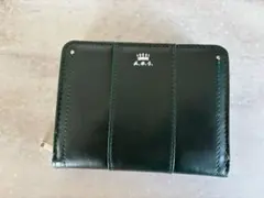 ⭐︎年度SALE⭐︎ 深緑 二つ折り財布