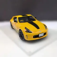 타미야 NISSAN 370Z 옐로우 컬러 도장이 끝난 완성품