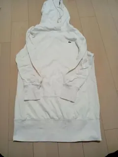 Lacoste ホワイト フード付きパーカー
