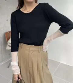 カプリシュレマージュ　袖シアーレイヤード風リブニット