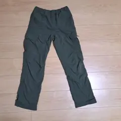 オリーブグリーン カーゴパンツ UNIQLO KIDS