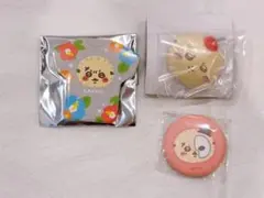 ちいかわ　ラッコ　缶バッジ　ホイップマグのサムネイル